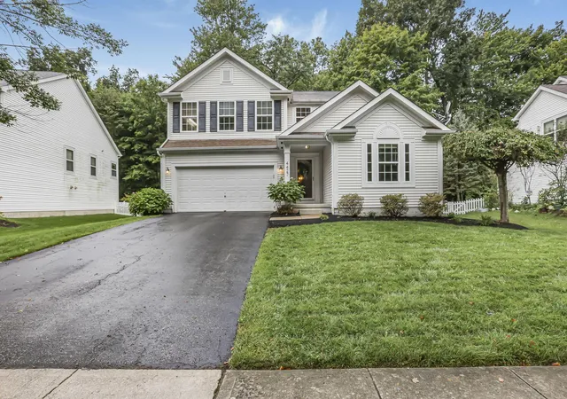 Photo 3 of Single family home for sale at 4427 Wooded Nook Dr, New Albany, OH 43054 | MLS# 226035839 | Listing updated on 2026-09-21