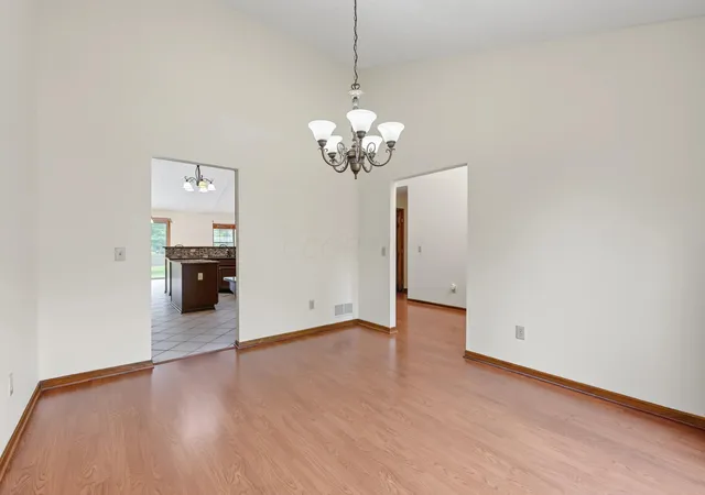 Photo 4 of Single family home for sale at 3612 Mariners Way, Lewis Center, OH 43035 | MLS# 226035844 | Listing updated on 2026-10-26
