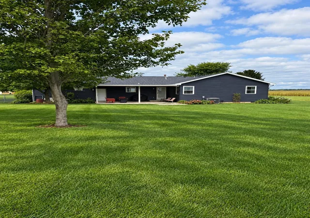 Photo 4 of Single family home for sale at 7955 Plattsburg Rd, South Charleston, OH 45368 | MLS# 226035846 | Listing updated on 2026-10-06