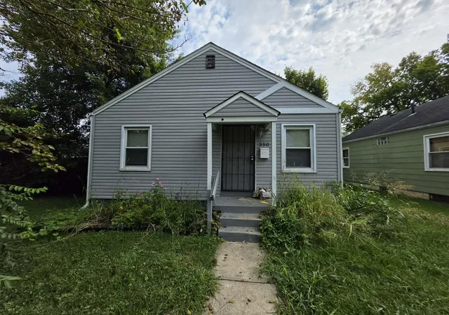 Photo 1 of Sale Pending at 350 Wrexham Ave, Columbus, OH 43223 | MLS# 226035910 | Listing updated on 2026-10-02