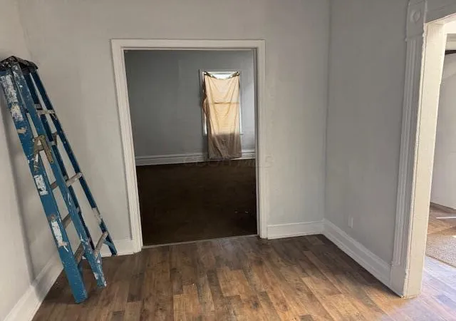 Photo 2 of Single family home for sale at 1527 E Hudson St, Columbus, OH 43211 | MLS# 226035892 | Listing updated on 2026-10-03