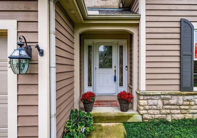 Photo 3 of Condo for sale at 55 Brookehill Dr, Powell, OH 43065 | MLS# 226036194 | Listing updated on 2026-09-30