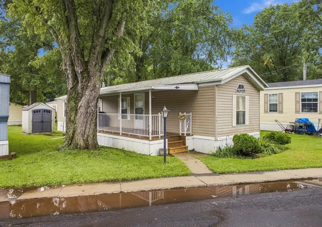 Photo 2 of Single family home for sale at 1639 Marion Waldo Rd #57, Marion, OH 43302 | MLS# 226035925 | Listing updated on 2026-09-21