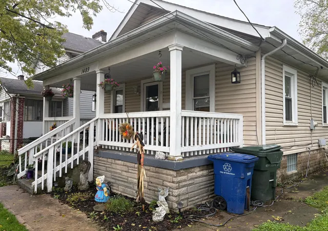 Photo 3 of Single family home for sale at 1489 W Jefferson Ave, Columbus, OH 43211 | MLS# 226036015 | Listing updated on 2026-10-08