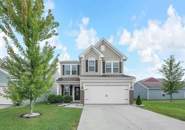 Photo 3 of Single family home for sale at 5171 Macclellan St N, Groveport, OH 43125 | MLS# 226035939 | Listing updated on 2026-09-21