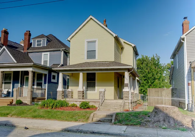 Photo 1 of Single family home for sale at 304 S Cypress Ave, Columbus, OH 43223 | MLS# 226035980 | Listing updated on 2026-09-25