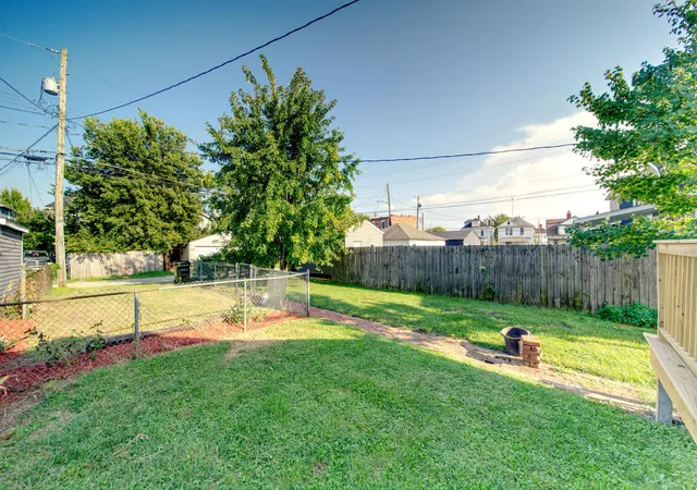 Photo 4 of Single family home for sale at 304 S Cypress Ave, Columbus, OH 43223 | MLS# 226035980 | Listing updated on 2026-09-25