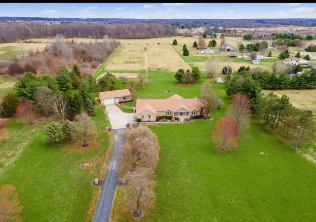 Photo 1 of Single family home for sale at 13570 Tollgate Rd NW, Pickerington, OH 43147 | MLS# 226035961 | Listing updated on 2026-10-26