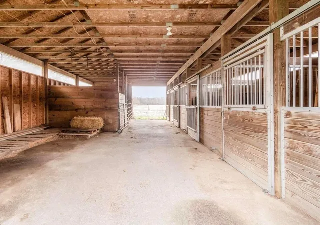 Photo 4 of Single family home for sale at 13570 Tollgate Rd NW, Pickerington, OH 43147 | MLS# 226035961 | Listing updated on 2026-10-26