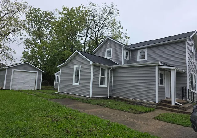 Photo 2 of Single family home for sale at 409 W Southern Ave, Springfield, OH 45506 | MLS# 226035996 | Listing updated on 2026-10-06