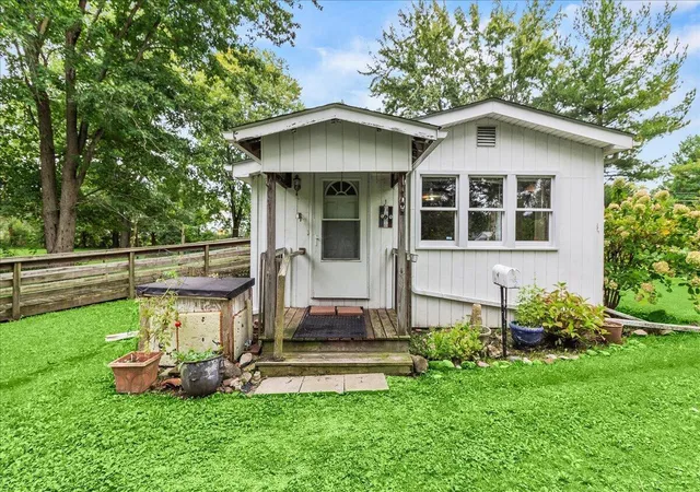 Photo 1 of Sale Pending at 21312 Peoria Loop Rd, Raymond, OH 43067 | MLS# 226036369 | Listing updated on 2026-09-26