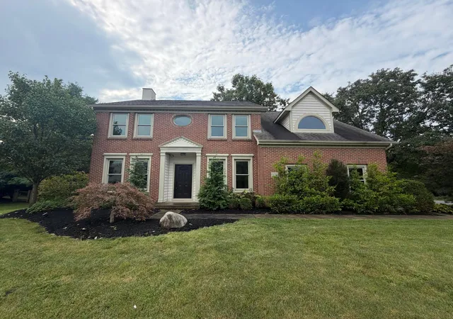 Photo 1 of Single family home for sale at 6255 Spinnaker Dr, Lewis Center, OH 43035 | MLS# 226036033 | Listing updated on 2026-09-21