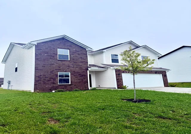 Photo 3 of Single family home for sale at 742 Bishop Pl, Washington Court House, OH 43160 | MLS# 226036003 | Listing updated on 2026-10-04