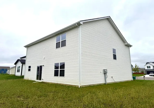 Photo 4 of Single family home for sale at 742 Bishop Pl, Washington Court House, OH 43160 | MLS# 226036003 | Listing updated on 2026-10-04