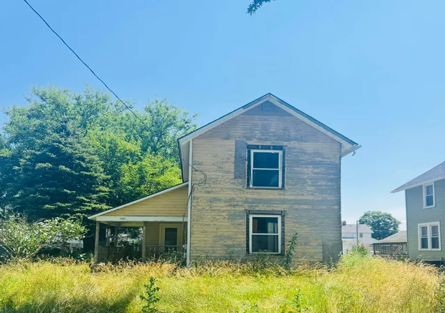 Photo 3 of Sale Pending at 148 Kenmore Ave, Marion, OH 43302 | MLS# 226036057 | Listing updated on 2026-09-26