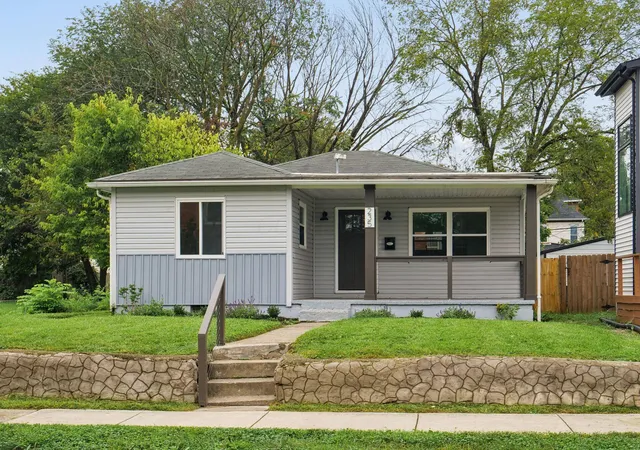 Photo 1 of Single family home for sale at 237 N 17th Street, Columbus, OH 43203 | MLS# 226036238 | Listing updated on 2026-09-23