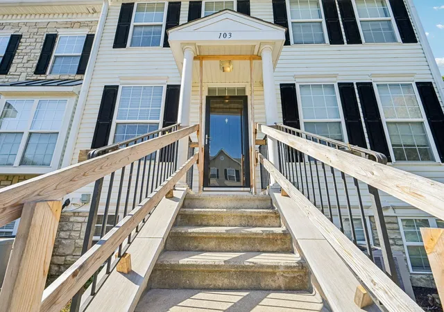 Photo 2 of Condo for sale at 103 Preswicke Ml, Blacklick, OH 43004 | MLS# 226039084 | Listing updated on 2026-10-19