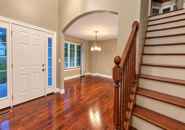 Photo 4 of Single family home for sale at 39 Wildwood Ln W, Mount Vernon, OH 43050 | MLS# 226036438 | Listing updated on 2026-09-27
