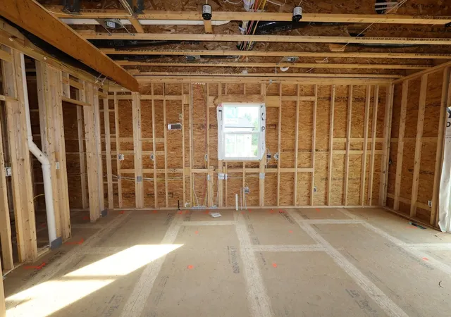 Photo 4 of Single family home for sale at 340 Royal Fern Ln, Lewis Center, OH 43035 | MLS# 226036019 | Listing updated on 2026-10-02
