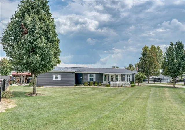 Photo 1 of Single family home for sale at 968 Shepherd Rd, Frankfort, OH 45628 | MLS# 226036028 | Listing updated on 2026-10-01