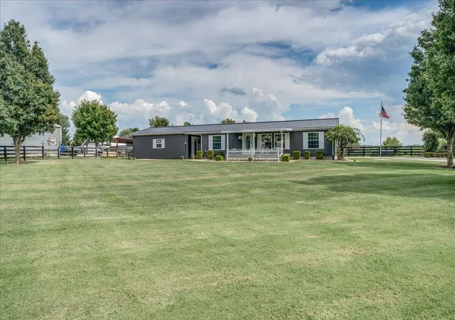 Photo 3 of Single family home for sale at 968 Shepherd Rd, Frankfort, OH 45628 | MLS# 226036028 | Listing updated on 2026-10-01