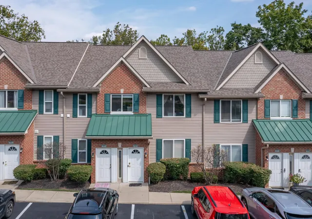 Photo 3 of Condo for sale at 6334 Edgecreek Ln, Columbus, OH 43231 | MLS# 226036202 | Listing updated on 2026-09-28