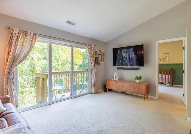 Photo 4 of Condo for sale at 6334 Edgecreek Ln, Columbus, OH 43231 | MLS# 226036202 | Listing updated on 2026-09-28