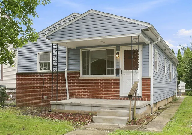 Photo 1 of Sale Pending at 565 S Hampton Rd, Columbus, OH 43213 | MLS# 226036304 | Listing updated on 2026-09-25