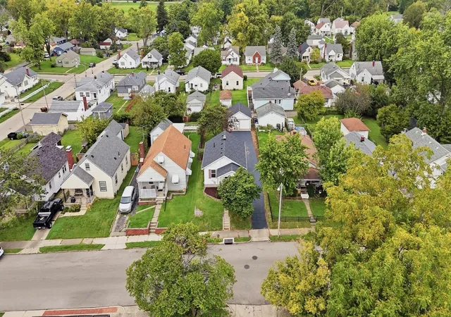 Photo 3 of Single family home for sale at 1017 Weng Ave, Dayton, OH 45420 | MLS# 226036052 | Listing updated on 2026-09-21
