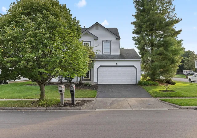 Photo 3 of Single family home for sale at 1766 Damos Way, Marysville, OH 43040 | MLS# 226036390 | Listing updated on 2026-09-24