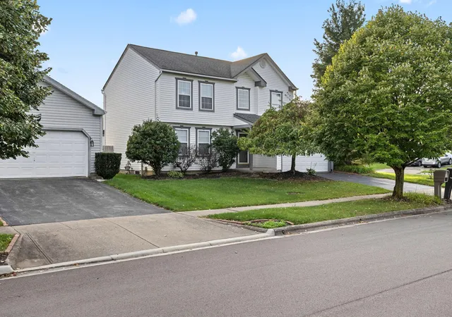 Photo 3 of Single family home for sale at 1766 Damos Way, Marysville, OH 43040 | MLS# 226036390 | Listing updated on 2026-09-24