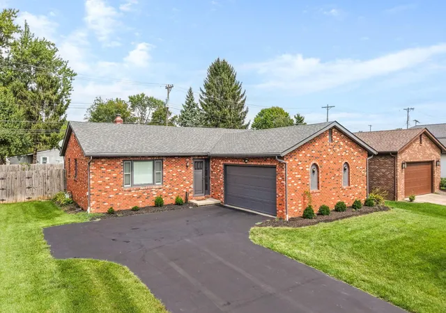Photo 1 of Single family home for sale at 2866 Buxton Ln, Grove City, OH 43123 | MLS# 226036131 | Listing updated on 2026-09-26