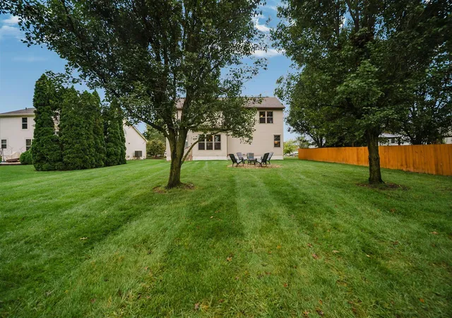 Photo 4 of Single family home for sale at 7045 Sherbrook Dr, Westerville, OH 43082 | MLS# 226036230 | Listing updated on 2026-09-27