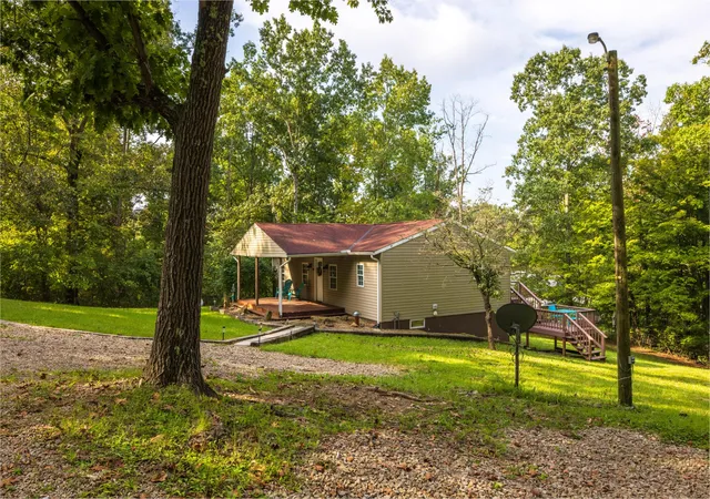 Photo 3 of Single family home for sale at 7575 Township Rd 331 Se, Corning, OH 43730 | MLS# 226036075 | Listing updated on 2026-09-25