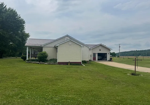 Photo 3 of Single family home for sale at 7885 Old River Rd, Philo, OH 43771 | MLS# 226036099 | Listing updated on 2026-09-22