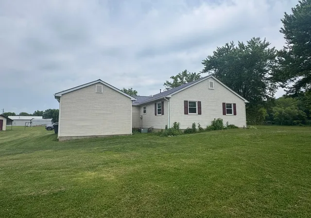 Photo 4 of Single family home for sale at 7885 Old River Rd, Philo, OH 43771 | MLS# 226036099 | Listing updated on 2026-09-22
