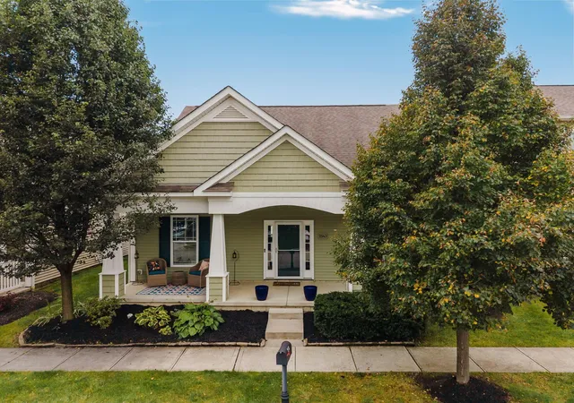 Photo 2 of Single family home for sale at 2143 Sawgrass St, Grove City, OH 43123 | MLS# 226036104 | Listing updated on 2026-10-09