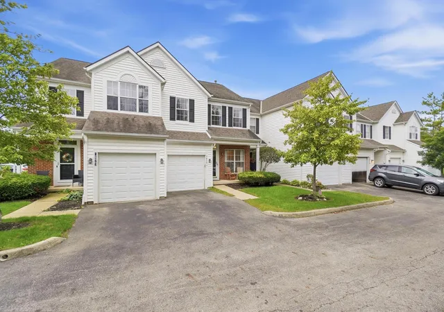 Photo 1 of Condo for sale at 5877 Scioto Hl Ln, Hilliard, OH 43026 | MLS# 226036378 | Listing updated on 2026-09-28