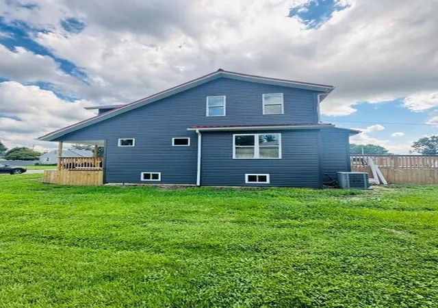Photo 3 of Single family home for sale at 35 Magnolia Ave, Newark, OH 43055 | MLS# 226036189 | Listing updated on 2026-09-22