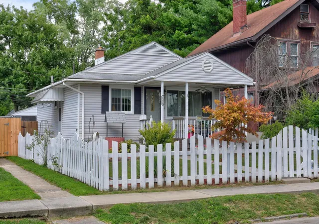 Photo 1 of Single family home for sale at 1276 Minnesota Ave, Columbus, OH 43211 | MLS# 226036117 | Listing updated on 2026-09-28
