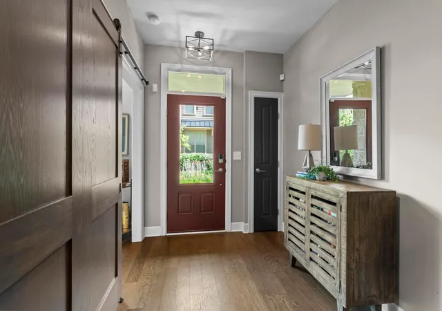Photo 3 of Condo for sale at 976 Pullman Pl #26, Columbus, OH 43212 | MLS# 226036248 | Listing updated on 2026-10-07