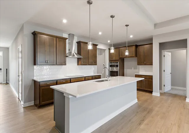 Photo 3 of Single family home for sale at 407 S Landon Ln, Springfield, OH 45502 | MLS# 226036275 | Listing updated on 2026-09-23