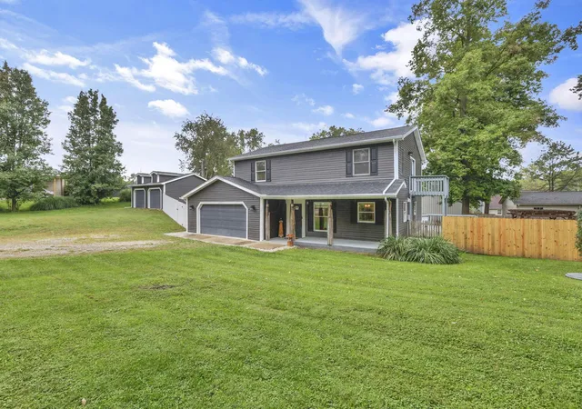 Photo 4 of Single family home for sale at 13175 King Rd NE, Thornville, OH 43076 | MLS# 226036229 | Listing updated on 2026-09-23