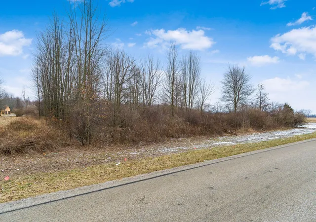 Photo 1 of Land for sale at 0 Dixon Rd Sw, Pataskala, OH 43062 | MLS# 226036154 | Listing updated on 2026-09-22