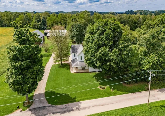 Photo 3 of Single family home for sale at 5181 Newton Rd Ne, Newark, OH 43055 | MLS# 226036166 | Listing updated on 2026-09-22