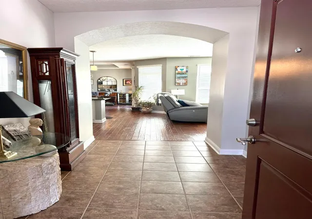 Photo 4 of Condo for sale at 220 Wellspring Ln, Powell, OH 43065 | MLS# 226036178 | Listing updated on 2026-10-26