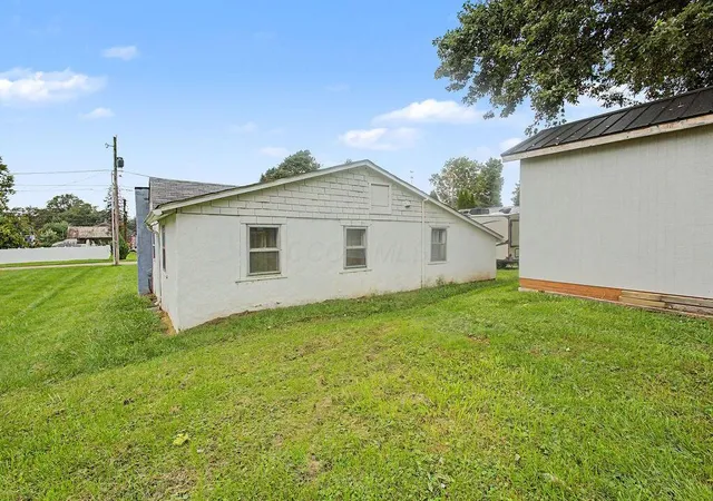 Photo 3 of Single family home for sale at 112 Cassil St, Mount Vernon, OH 43050 | MLS# 226036235 | Listing updated on 2026-10-06