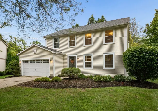Photo 3 of Single family home for sale at 5925 Muncie Ct, Dublin, OH 43017 | MLS# 226036444 | Listing updated on 2026-10-02