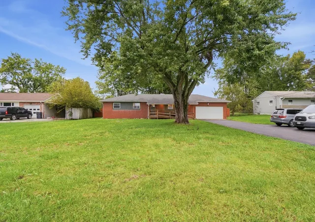 Photo 1 of Single family home for sale at 6373 Hoover Rd, Grove City, OH 43123 | MLS# 226036428 | Listing updated on 2026-09-26