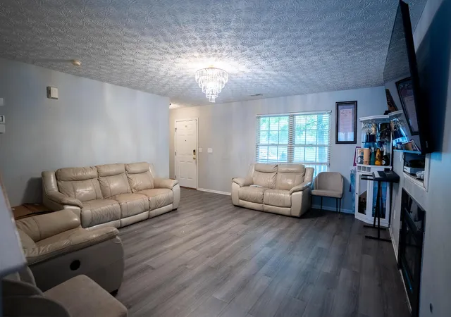Photo 3 of Condo for sale at 1816 Village Ridge Ln #39, Columbus, OH 43219 | MLS# 226036201 | Listing updated on 2026-10-06